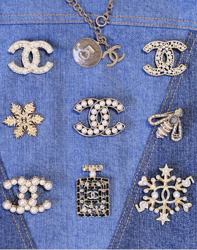 Broches Chanel